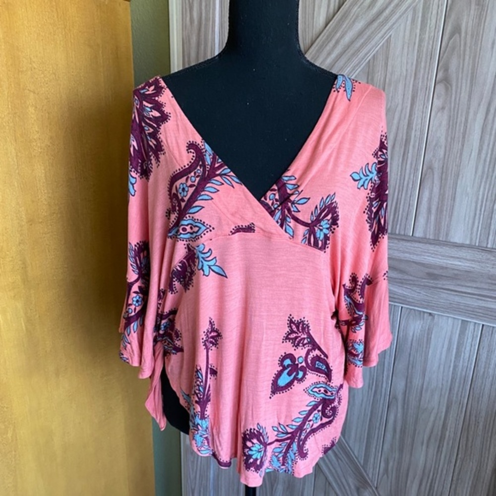 Free People orangish butterfly sleeves blouse with side knot